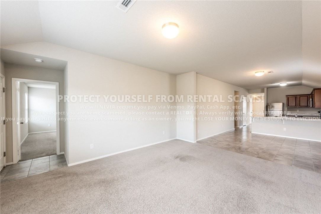 5079 W Claxton Cir - Photo 4 of 16