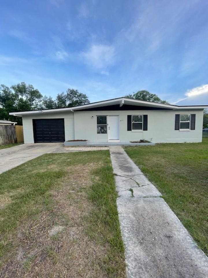 877 Horizon St - Photo 2 of 11