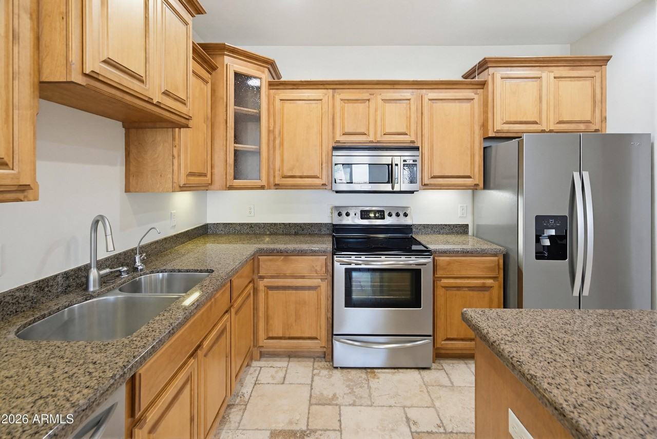 12034 N Saguaro Blvd #201 - Photo 5 of 24