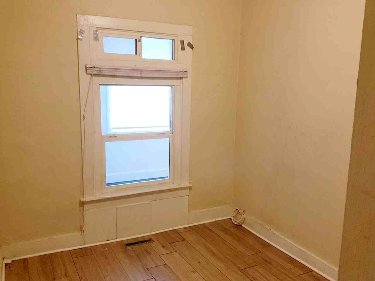 327 3rd Ave - Photo 4 of 50