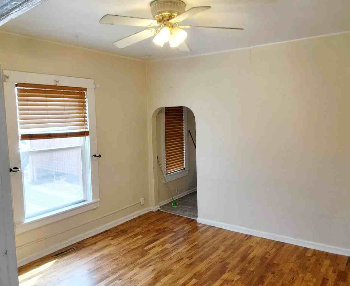 327 3rd Ave - Photo 7 of 50
