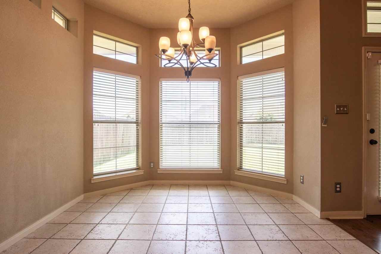 5745 Kathy Ln - Photo 7 of 17