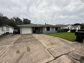 1815 Helena Ave - Photo 1 of 1