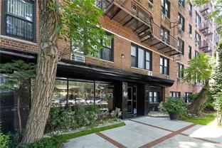 310 Lenox Rd #3J - Photo 1 of 1