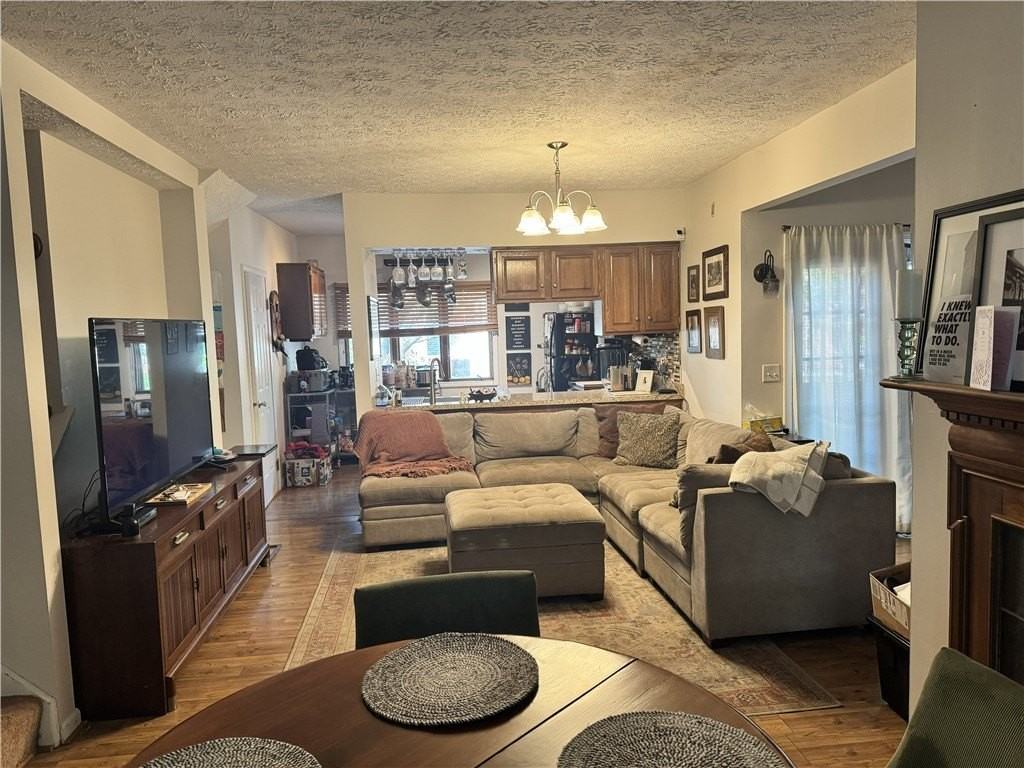 30 Cornhill Pl - Photo 3 of 12