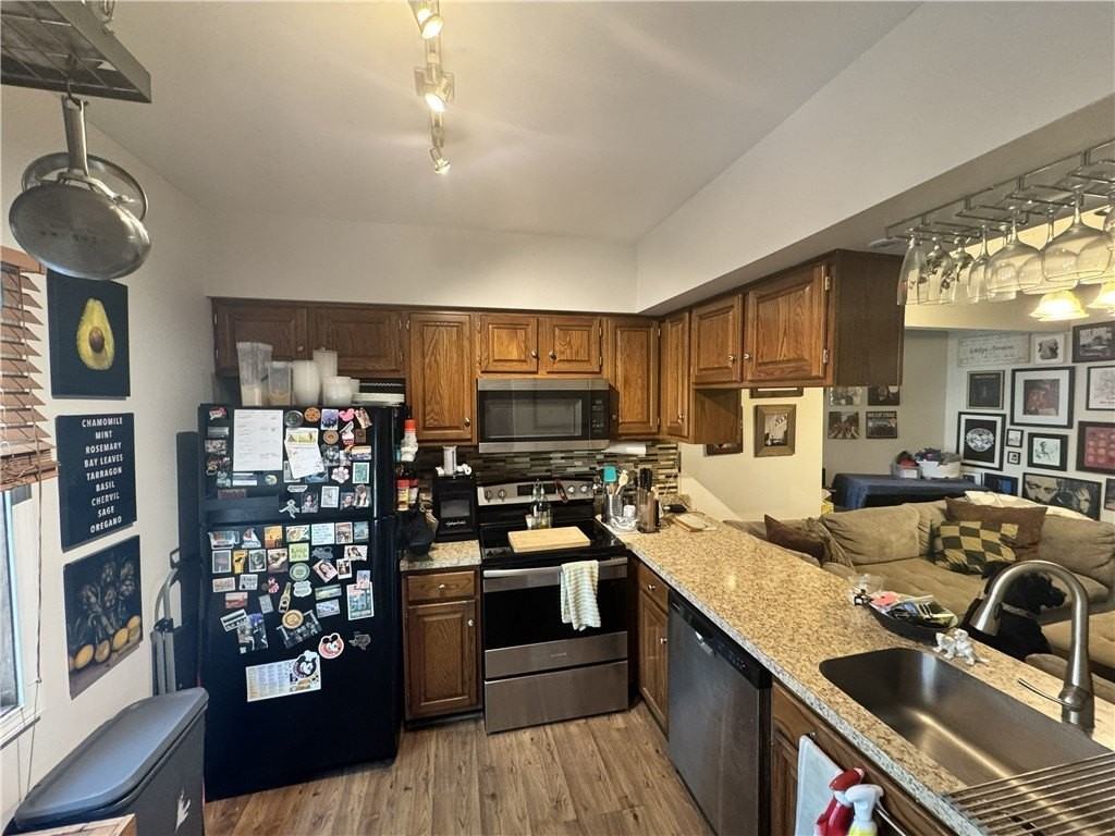 30 Cornhill Pl - Photo 5 of 12