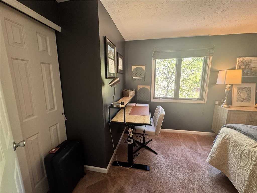 30 Cornhill Pl - Photo 6 of 12