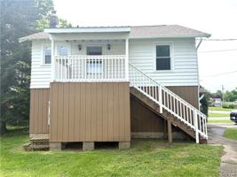 featured image of 1000 1/2 Van Buren Ave
