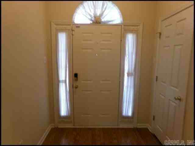 1024 Colonial Dr - Photo 3 of 25