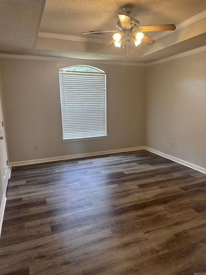 2311 Mystic Pt - Photo 6 of 9