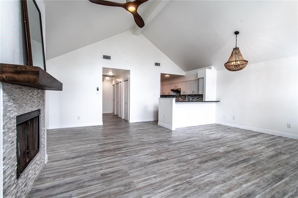716 Enchanted Hbr - Photo 5 of 38