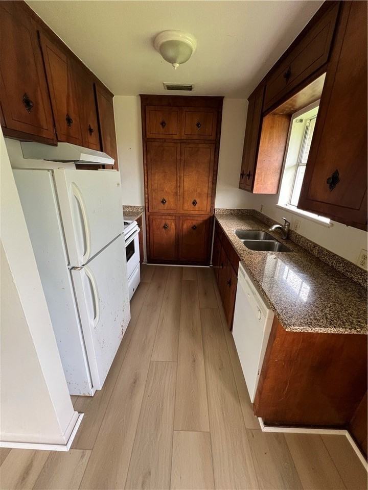 4813 Lavaca Dr #1 - Photo 3 of 5