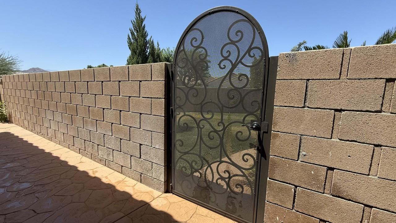 80161 Malaga Ave - Photo 6 of 31
