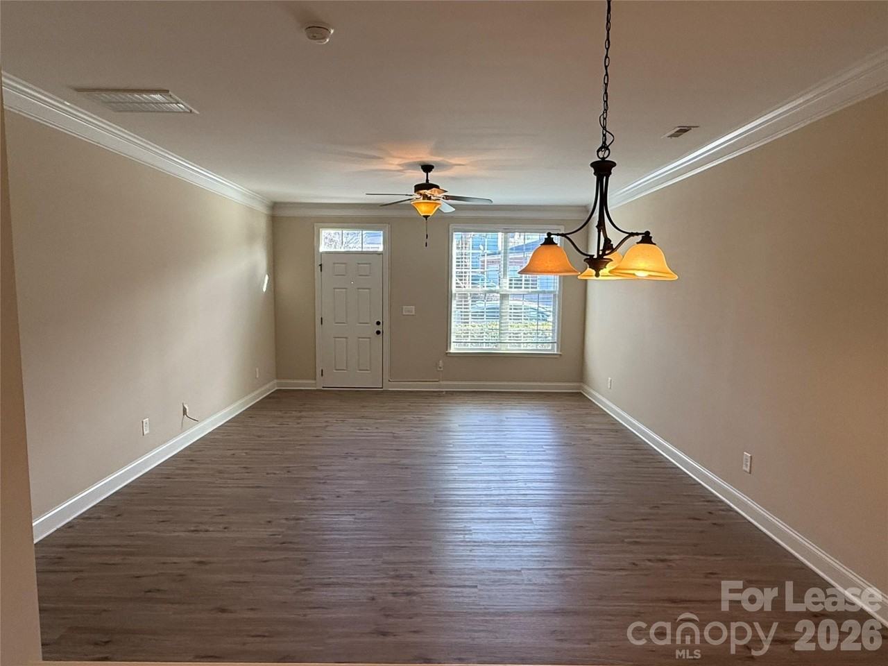 371 Beacon St Nw - Photo 2 of 19