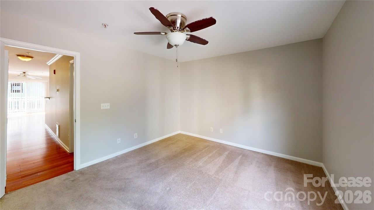 537 Donatello Ave - Photo 7 of 12