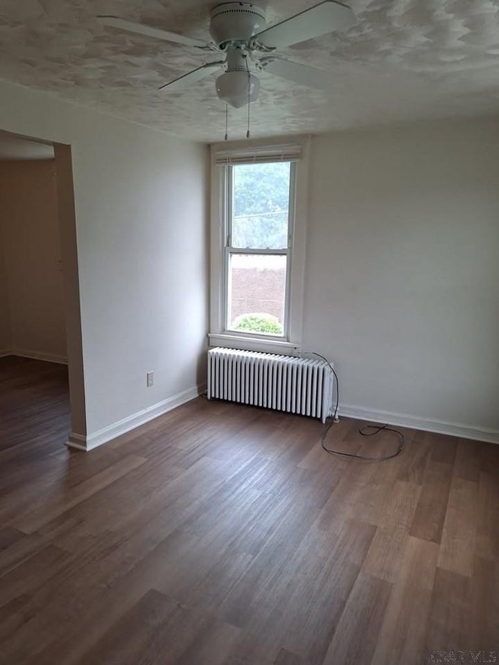 60 Fairfield Ave - Photo 3 of 8