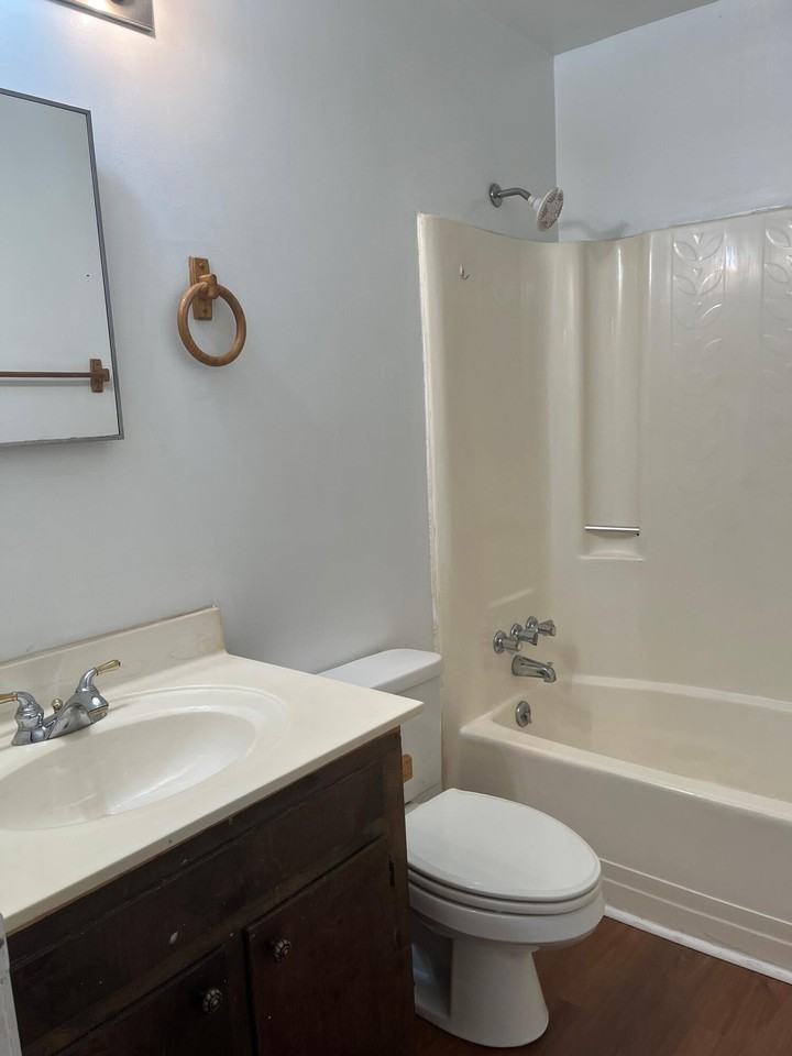 825 Sandpiper Dr #B - Photo 5 of 5