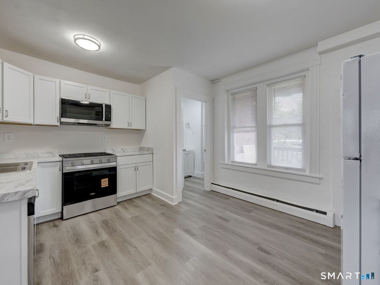 59 Daly Ave #1W - Photo 3 of 16