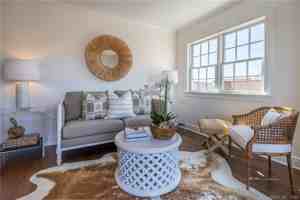 featured image of 201 Main St #201