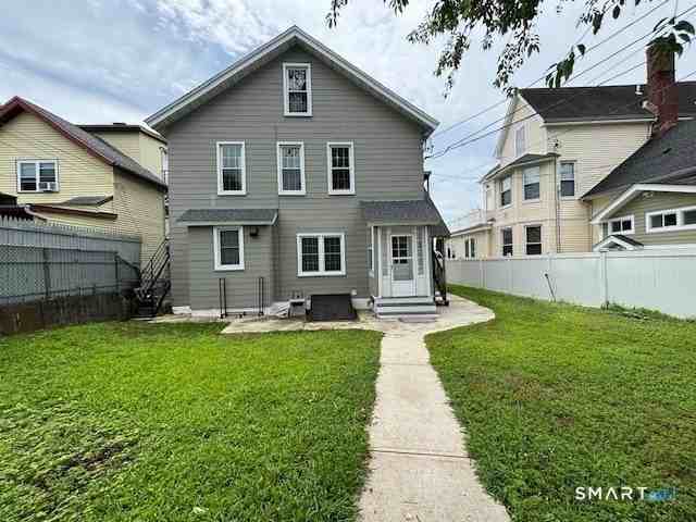 37 Seaview Ave #2 - Photo 5 of 16
