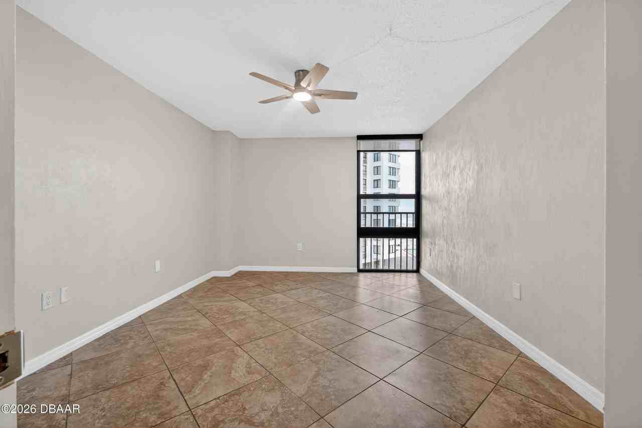 3051 S Atlantic Ave #505 - Photo 7 of 11