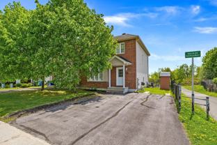 128 Rue Du Louvre - Photo 1 of 1