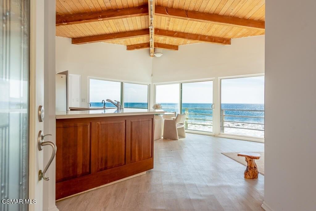 43300 Pacific Coast Hwy - Photo 6 of 36
