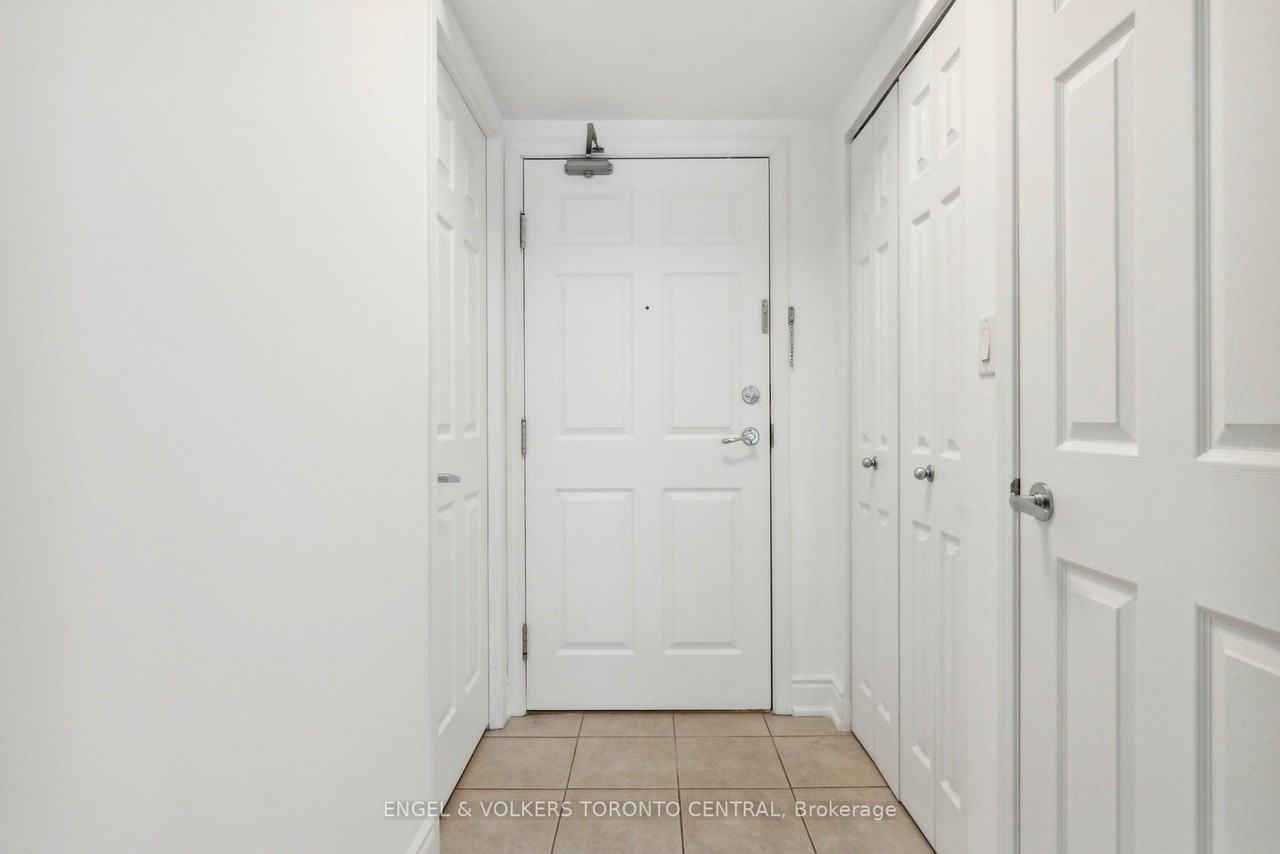19 The Chelsea - Photo 5 of 37