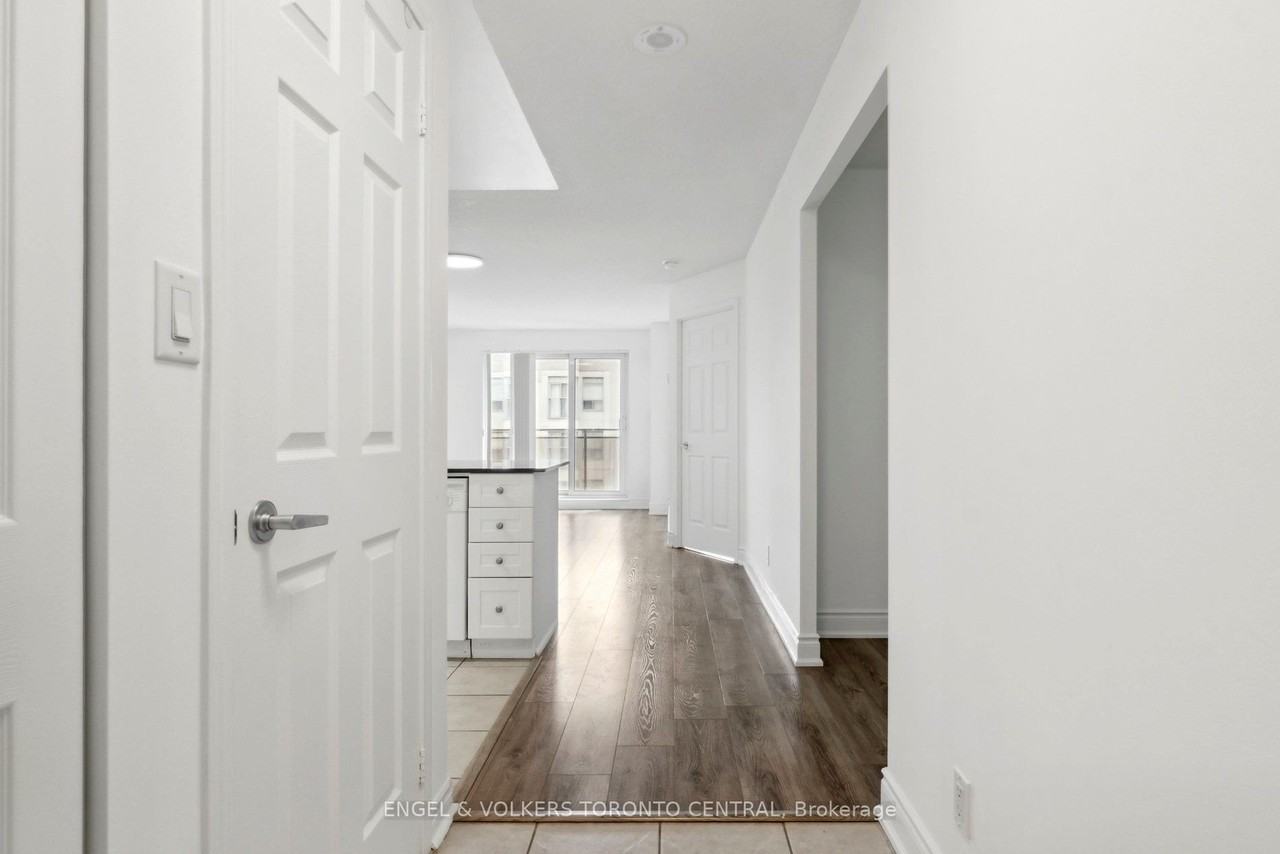19 The Chelsea - Photo 7 of 37