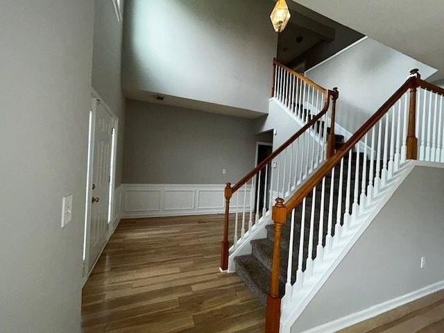 658 Glenbarrett Ct Ne - Photo 3 of 28