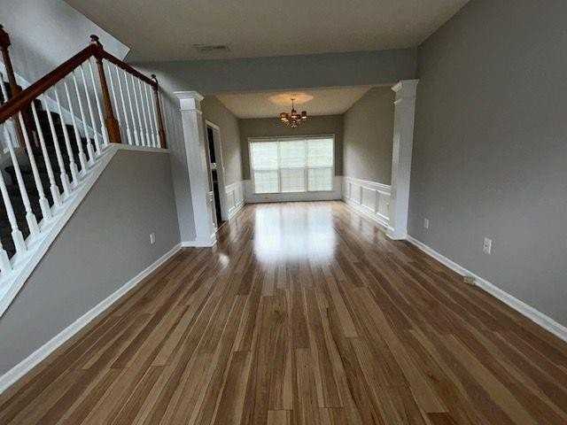 658 Glenbarrett Ct Ne - Photo 5 of 28