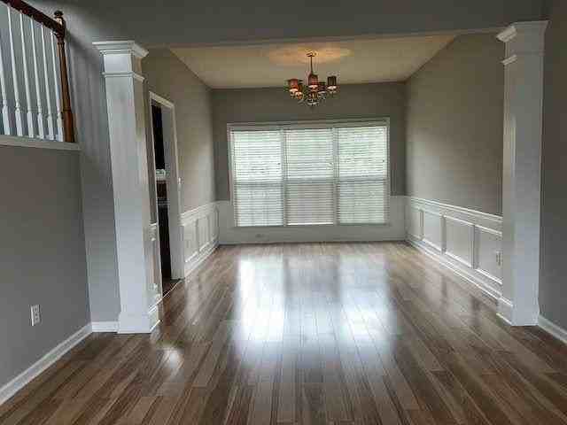 658 Glenbarrett Ct Ne - Photo 6 of 28