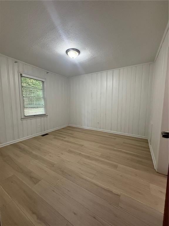 6440 Gordon St #B - Photo 4 of 9