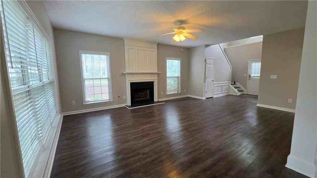 11620 Bentham Ct - Photo 3 of 27