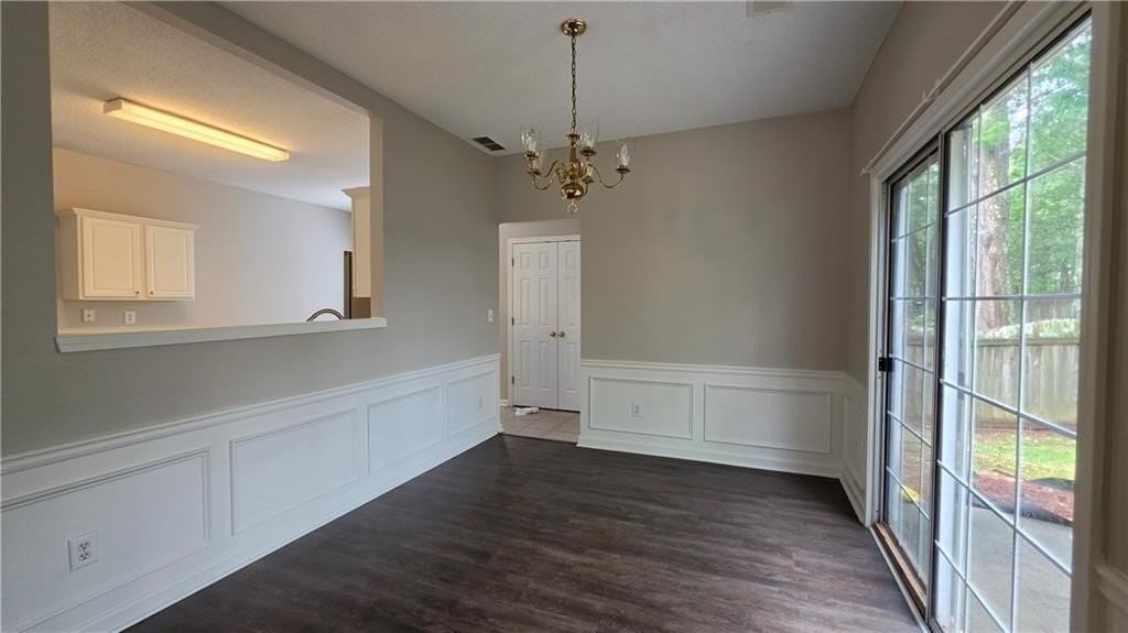 11620 Bentham Ct - Photo 4 of 27