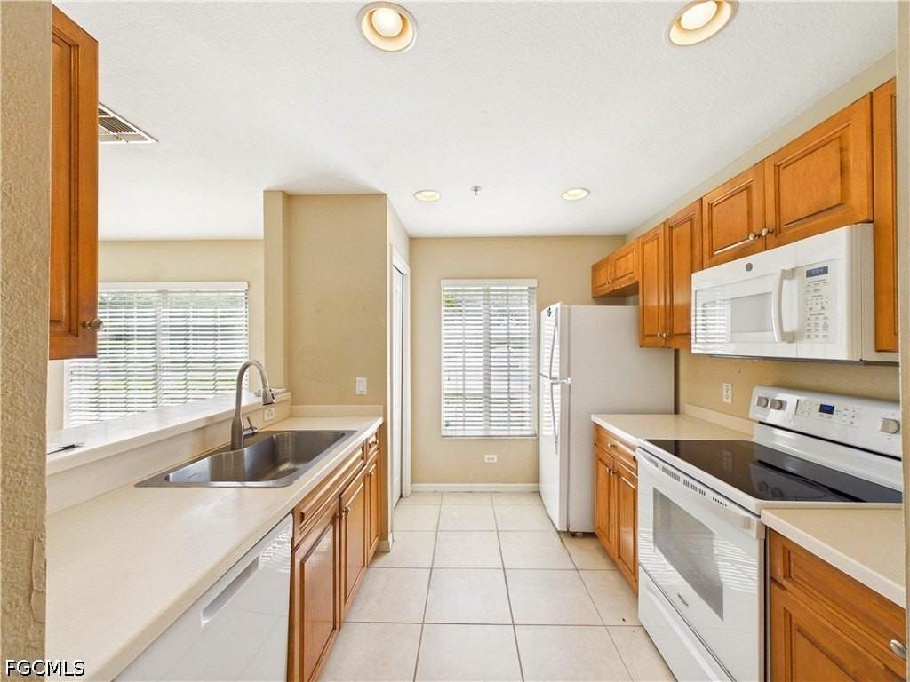 9440 Ivy Brook Run #509 - Photo 6 of 22
