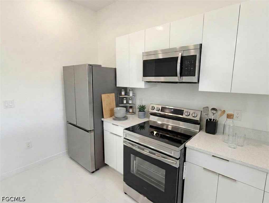4331 Nw 31st Ter - Photo 6 of 30