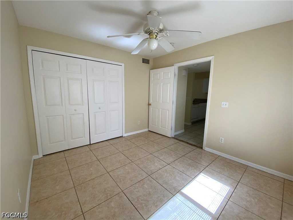 3806 Sw 7th Pl #102 - Photo 5 of 20