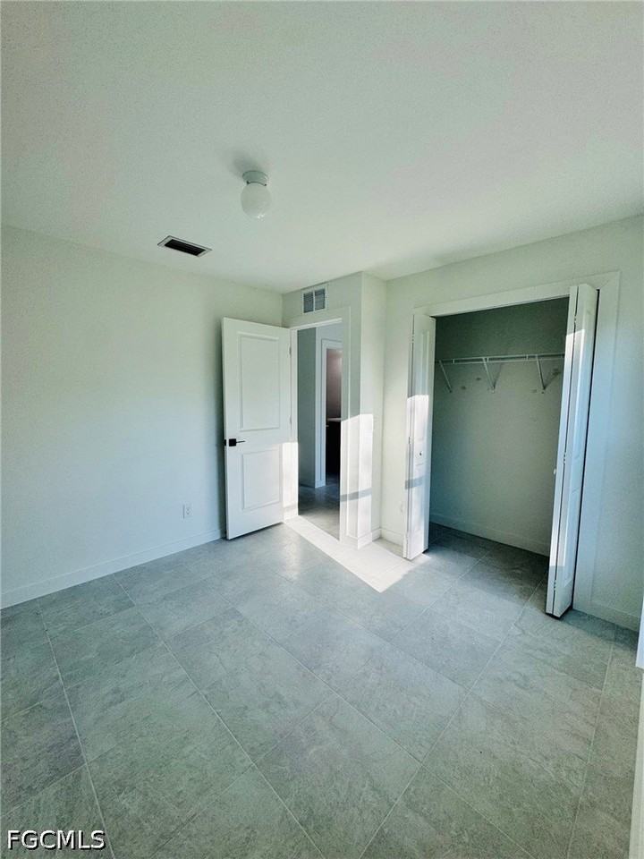 807 Monroe Ave - Photo 5 of 17