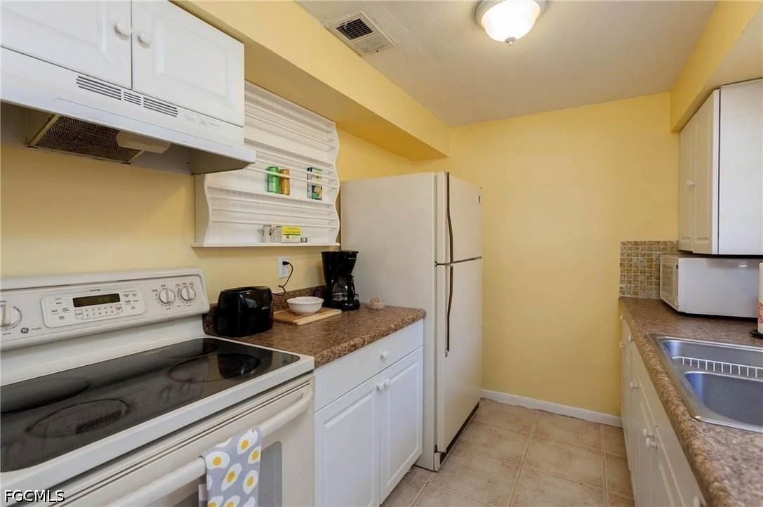 11093 Kelly Rd - Photo 5 of 12