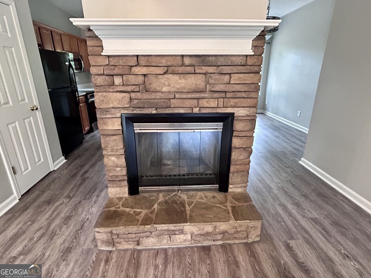 140 Piedmont Dr - Photo 6 of 24