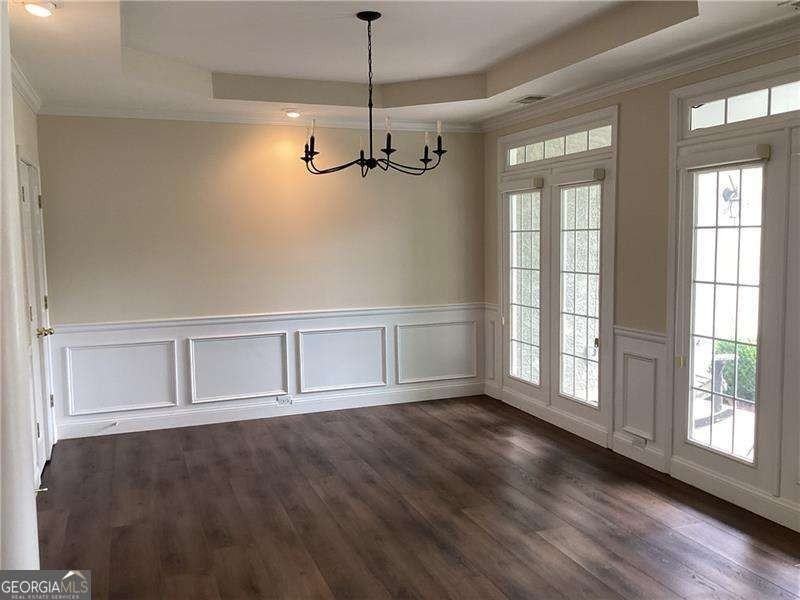402 Woodbrook Ct - Photo 6 of 22