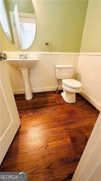 1678 Carr Cir Nw - Photo 5 of 36