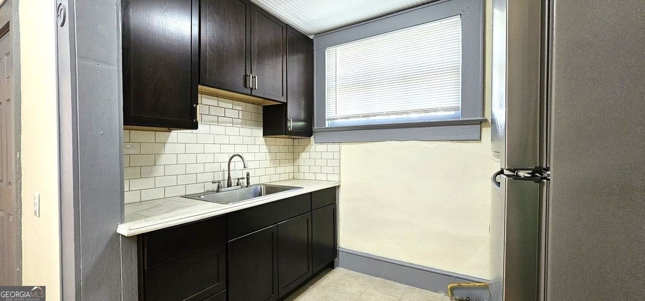 800 Verner St Nw #4 - Photo 7 of 14