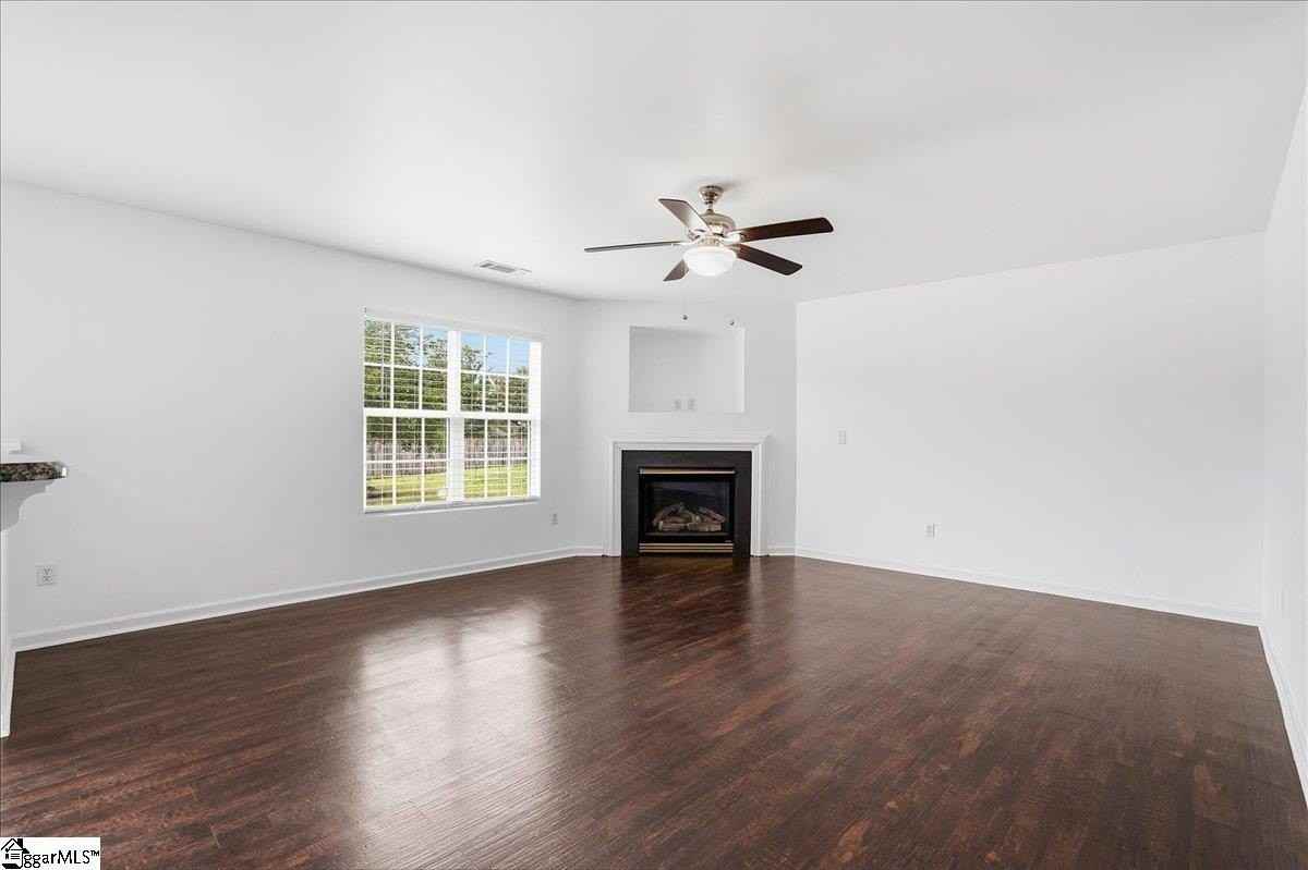 106 Reedy Falls Dr - Photo 7 of 32