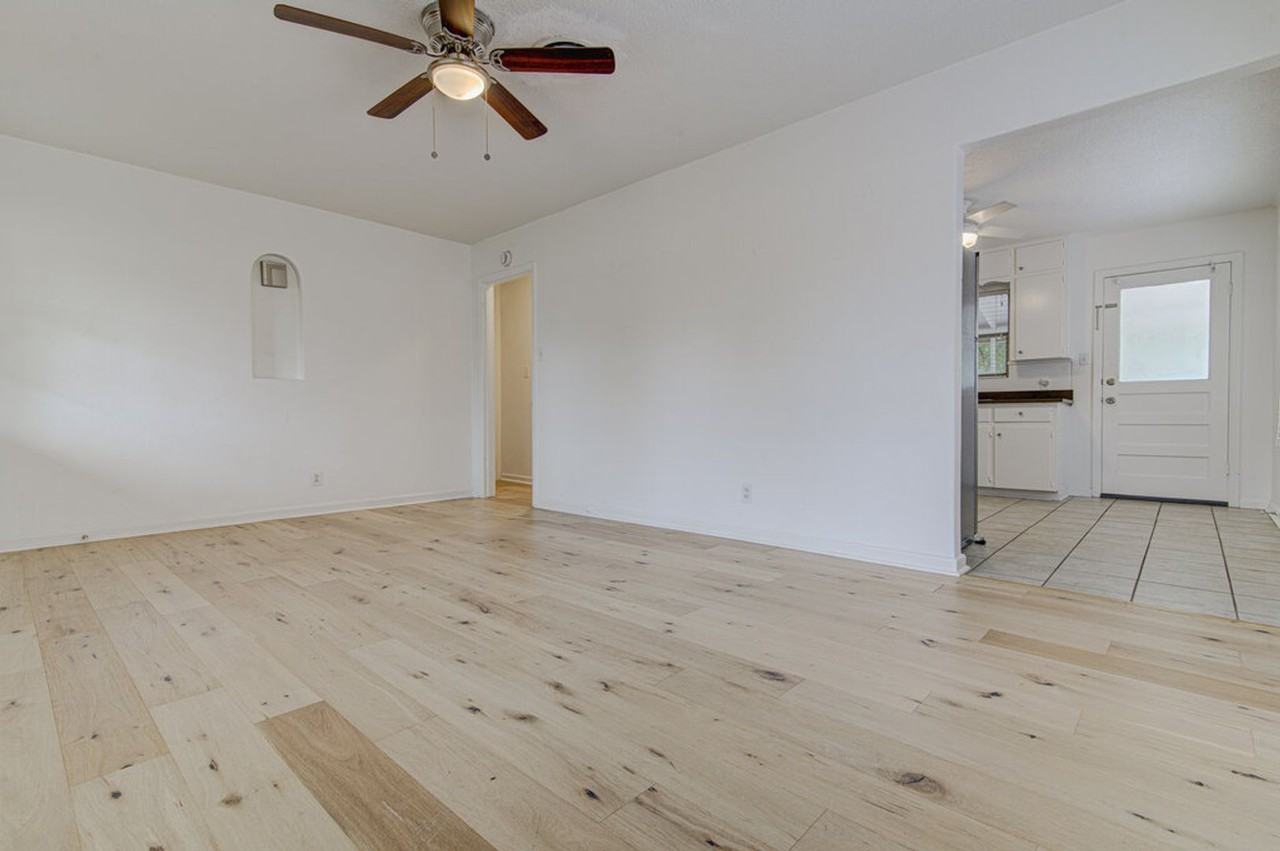 1711 Brentwood St - Photo 5 of 40