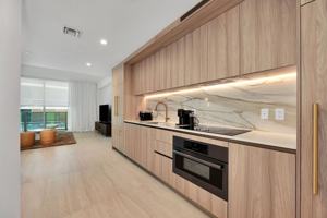 featured image of 77 Se 5th St