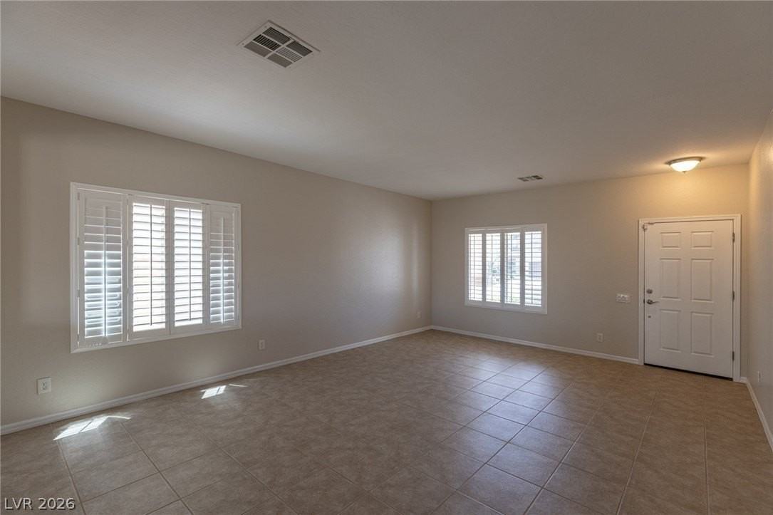 1148 Kingston Hills Ct - Photo 5 of 50