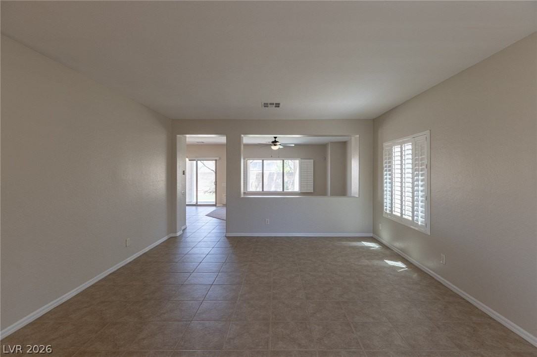 1148 Kingston Hills Ct - Photo 7 of 50