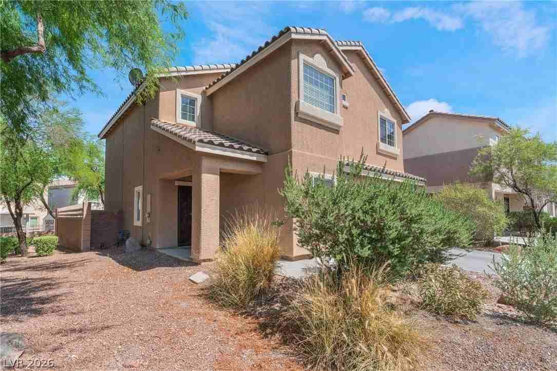 6048 Stern Cove Ct - Photo 2 of 21